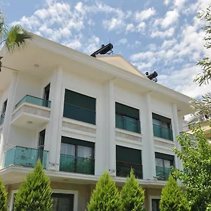 X Aparthotel